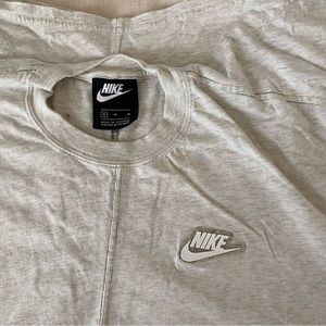 Nike Tee
